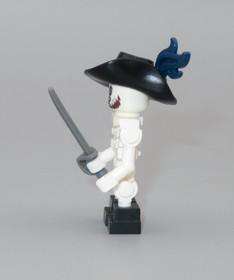 Lego Pirates of the Caribbean Skeleton Hector Barbossa plume minifigure 4181