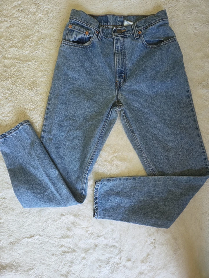 Vintage Levis 550 Relaxed Fit Tapered Leg Jeans Medium Wash Made in USA 9 Med - Image 1 of 4