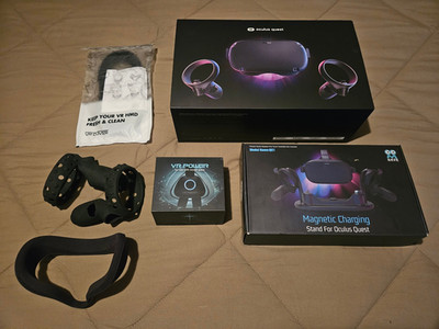 Oculus Quest 1 VR Headset 128GB with Accessories (read description)