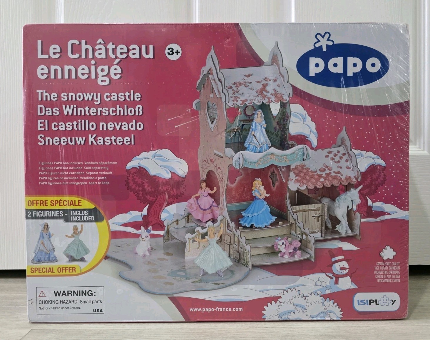 PAPO - THE WINTER SNOWY CASTLE -  ENCHANTED PRINCESS - FIGURES INCLUDED - RARE