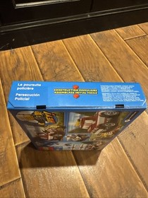 LEGO CITY Police Pursuit 4437 Complete Set (sealed)