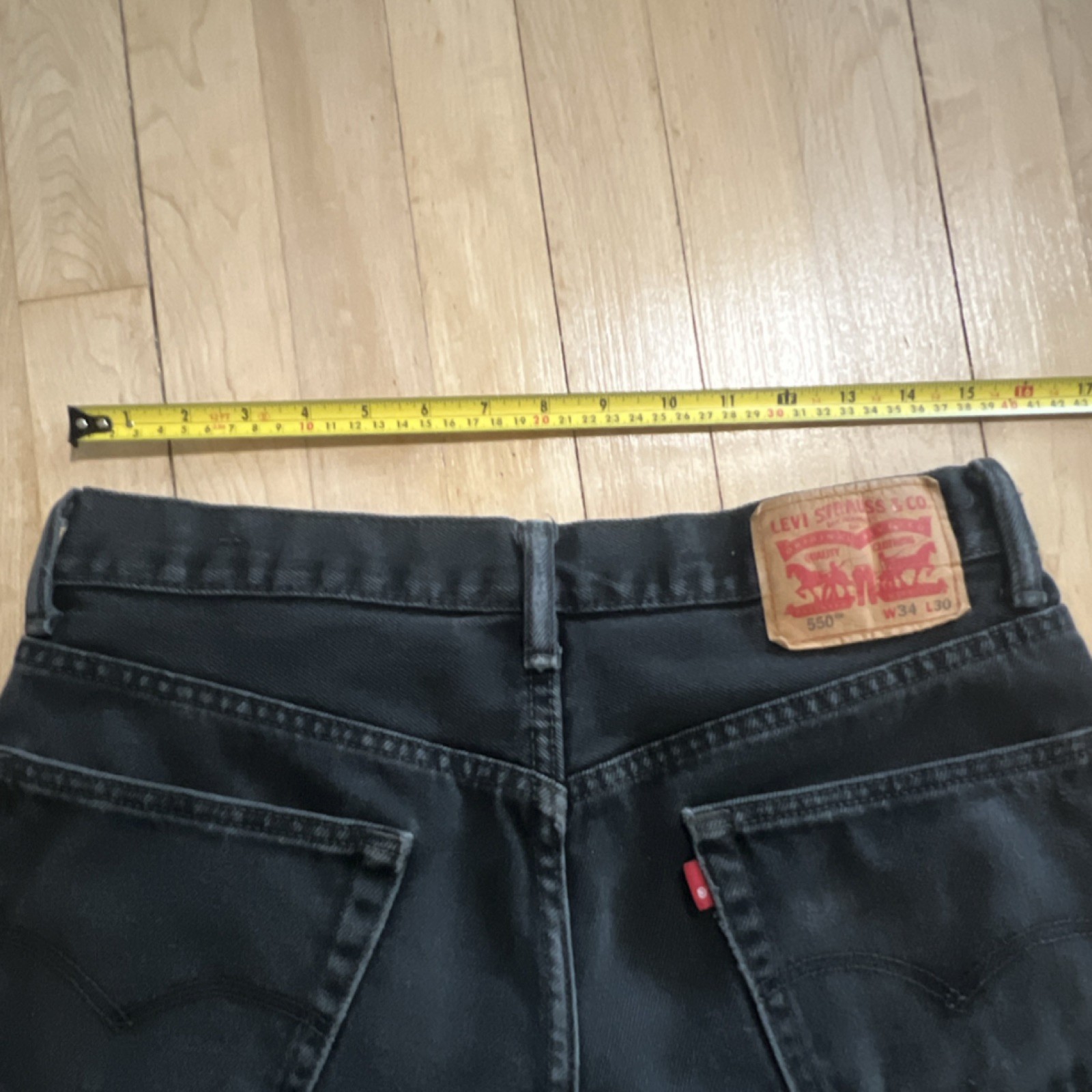 Levi's 550 Series Jeans Men's Relaxed Straight Black Denim Dark Wash Classic