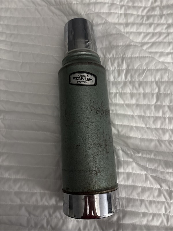 Vintage (1981) Aladdin's Stanley Green Thermos No. A-944C Quart