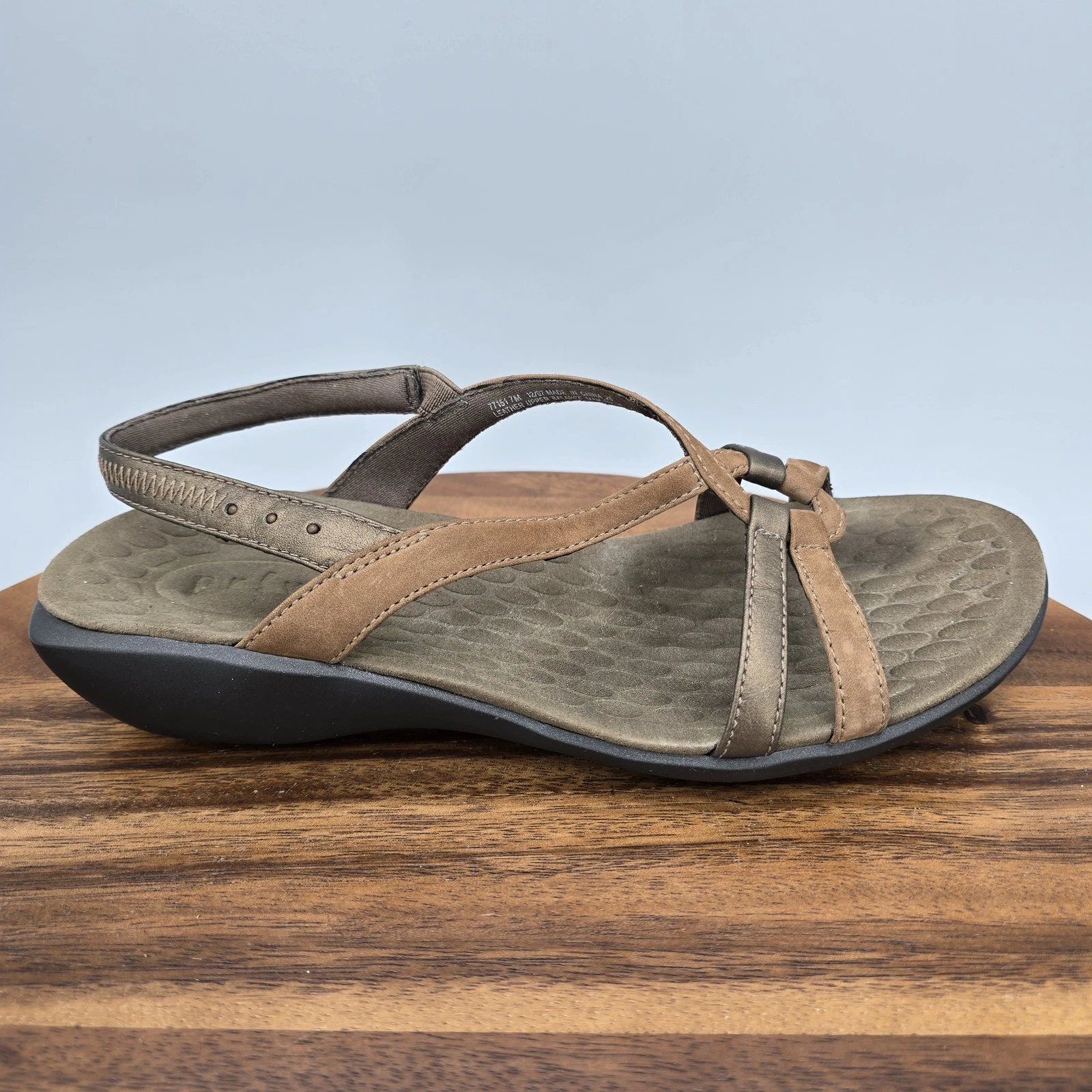 Sandali Clarks Privo donna 7 M pelle marrone comodi casual con cinturino slip on