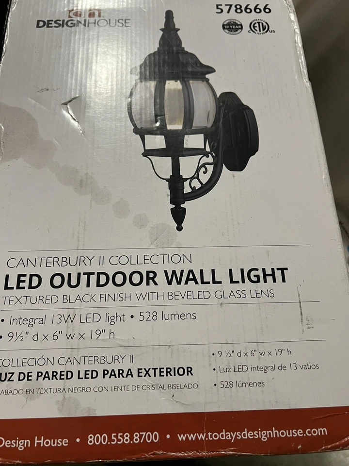 CANTERBURY II OUTDOOR WALL LIGHT IN BLACK Comes W/ LED INCLUDED NEW Design House - Image 2 of 4