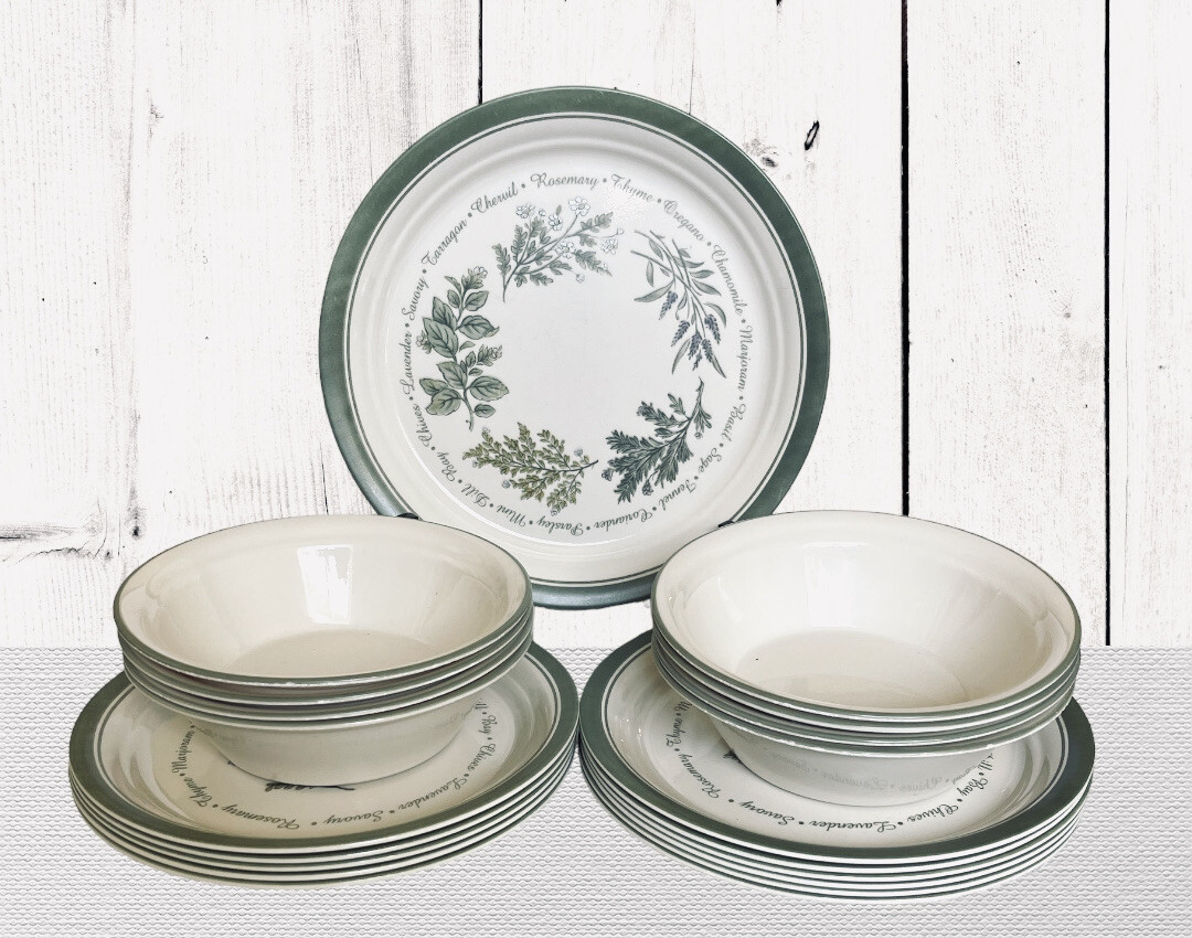 REPLACEMENT DISHES CORELLE THYMELESS HERBS CHAMOMILE- EXCELLENT NO CRA
