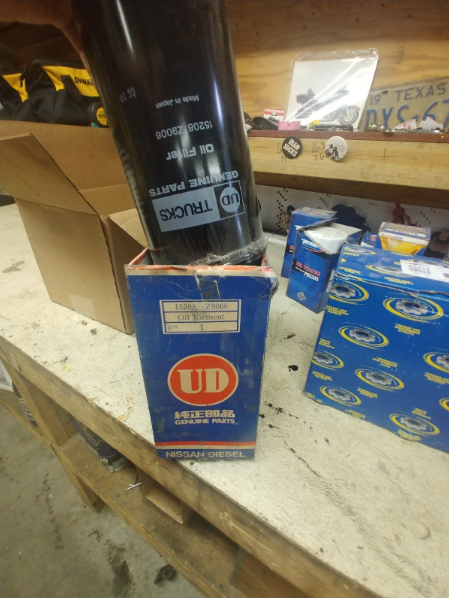UD 15208-Z9006 Genuine Engine Oil Filter FD6 FD6T Fits Diesel P