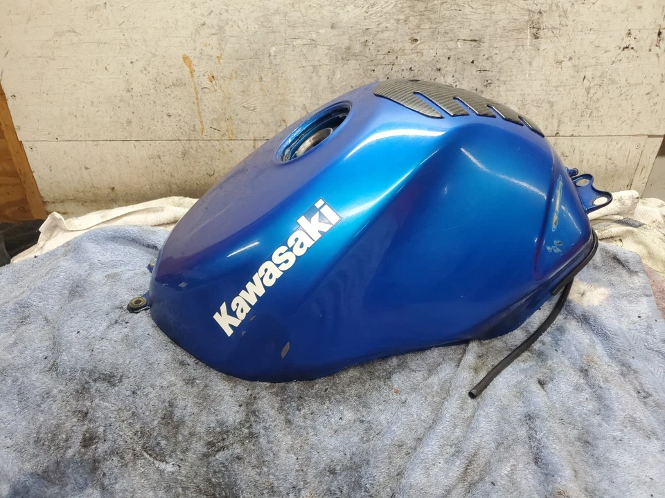 Kawasaki ZX6R Ninja ZX6 ZX 6 R 2001 tanque de gasolina tanque de combustible Foto 3 de 4