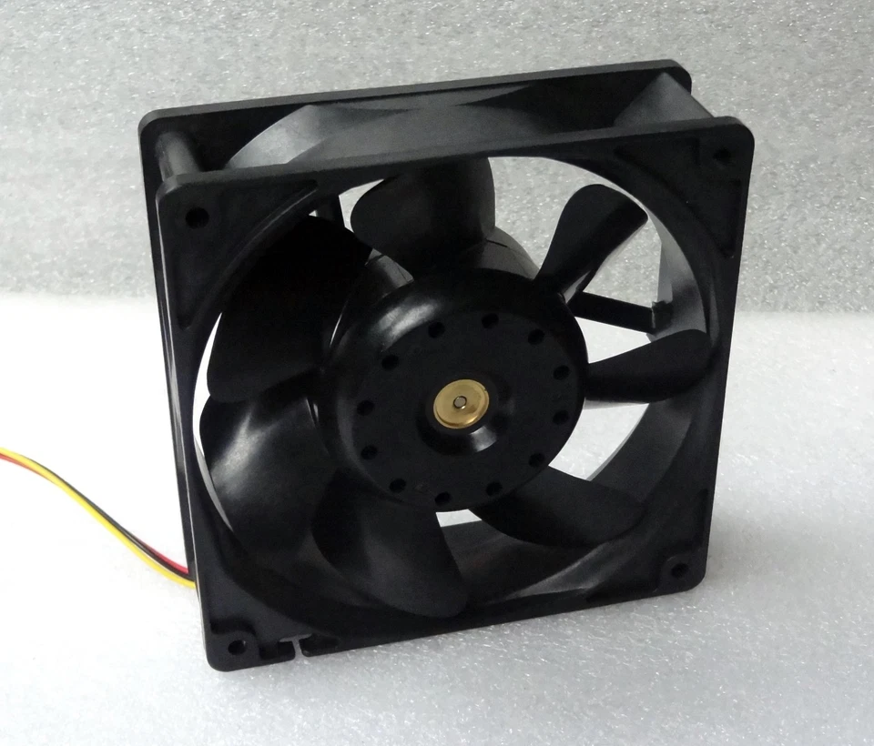 Sanyo Denki 120mm x 38mm Fan 3 Pin w/ Thermal Temperature Control 109R1212TH142 - Image 2 of 2