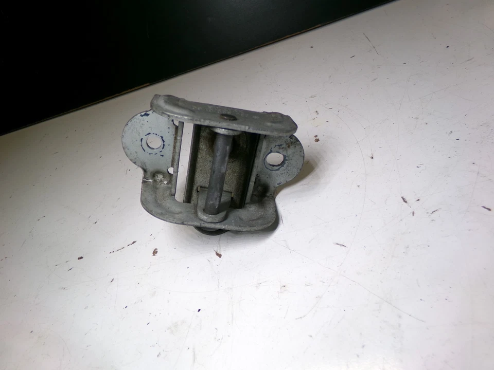 Cierre de cierre de tapa del capó delantero 2308800160 03-06 Mercedes Benz R230 SL600 SL500 Foto 3 de 4