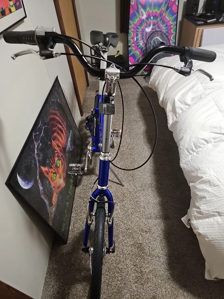 Bicicleta Plegable Xootr Swift. ¡Raro! ¡Solo usado un puñado de veces! Foto 2 de 4