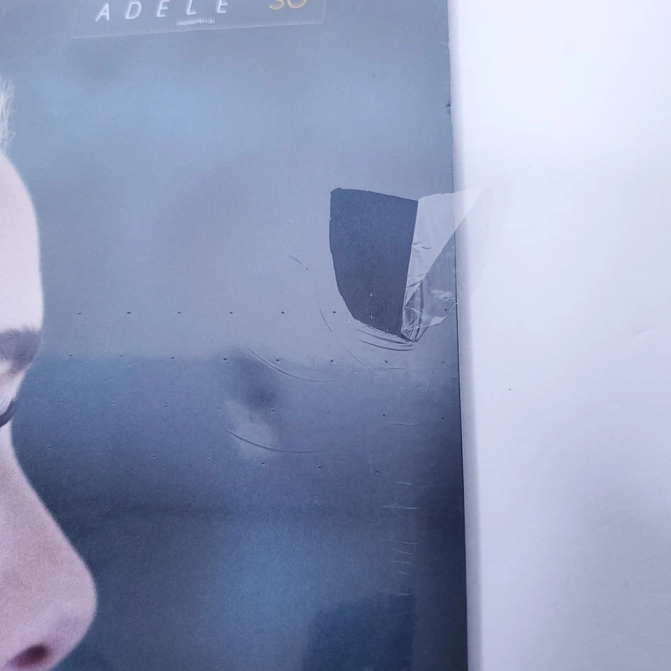 ADELE 30 Limited Exclusive Clear Vinyl Record 2LP Sealed New  - Image 4 of 4