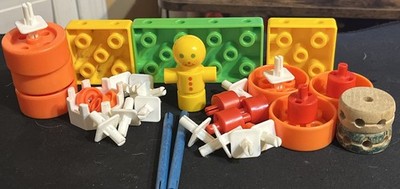 Vintage Tinkertoy Yellow Man Figure Tinker Toy Building Parts Mixed Lot