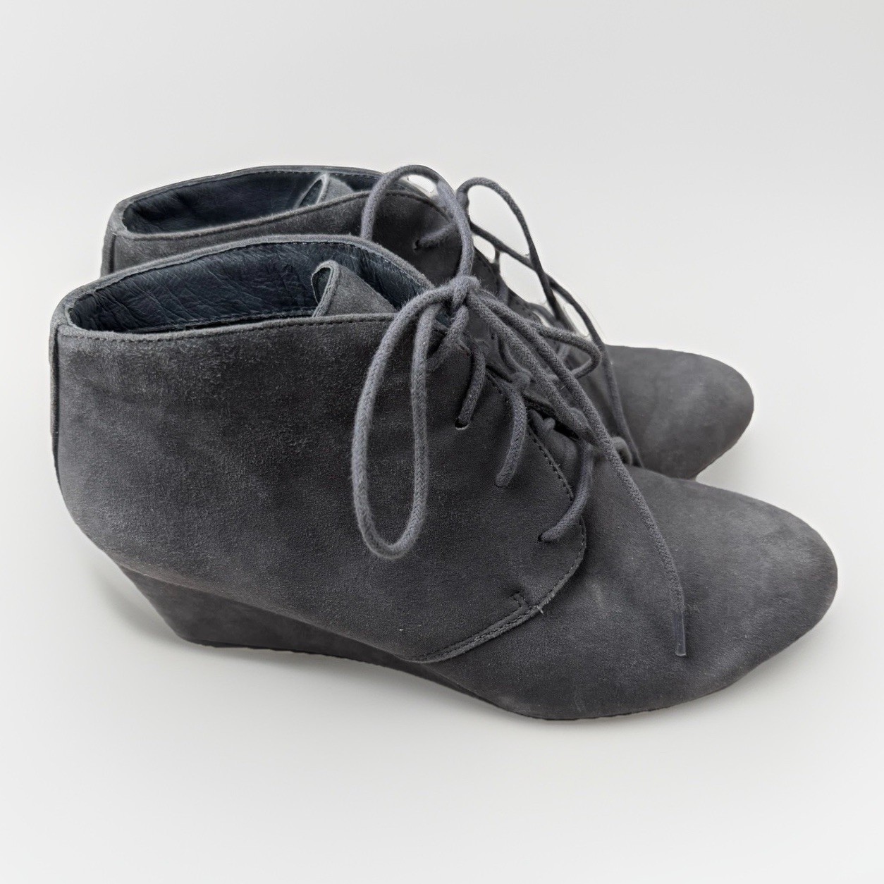 Vionic Elevated Becca Suede Wedge Boot Gray Women… - image 2