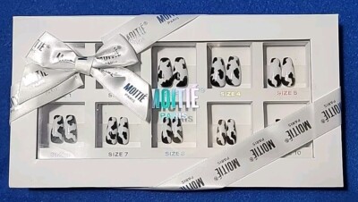 Moitie Handmade Gel Nails - Moot Point