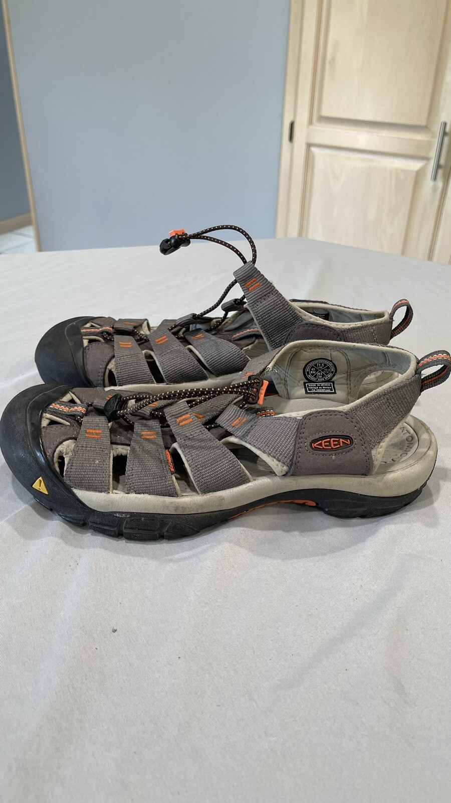 Sandali sportivi Keen da uomo impermeabili taglia 11 5