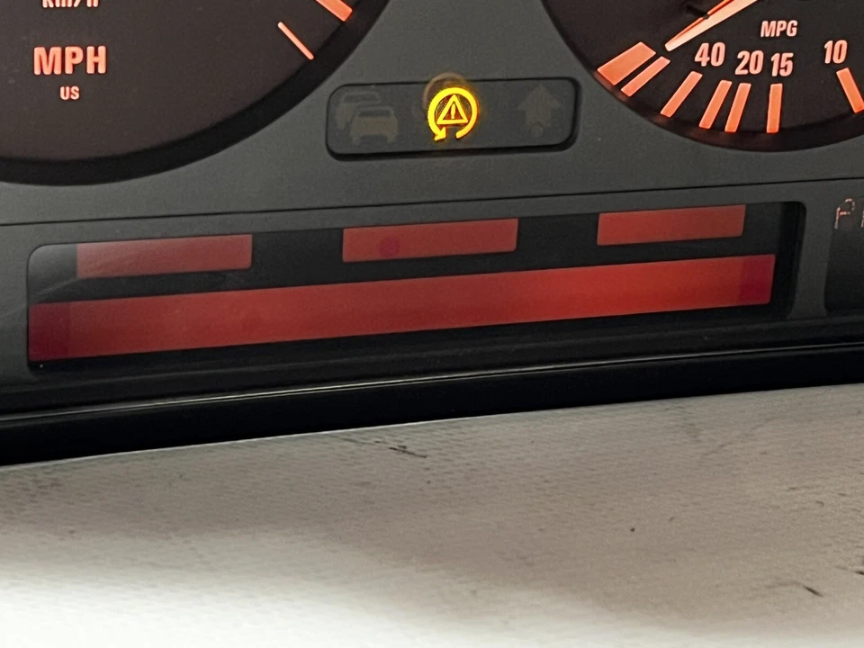 Приборная панель 1999-2001 BMW E38 740i 740iL 750iL *только запчасти/ремонт* - Изображение 2 из 4