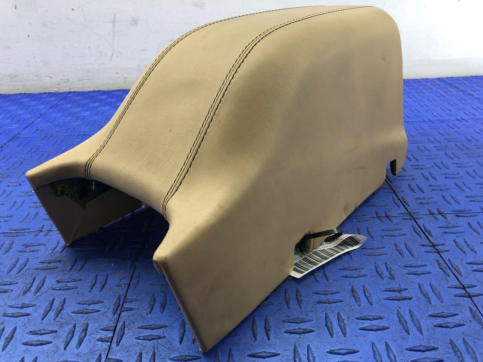 2008-2019 MASERATI GRANTURISMO REAR CENTER CONSOLE TRIM PANEL BEIGE LEATHER OEM