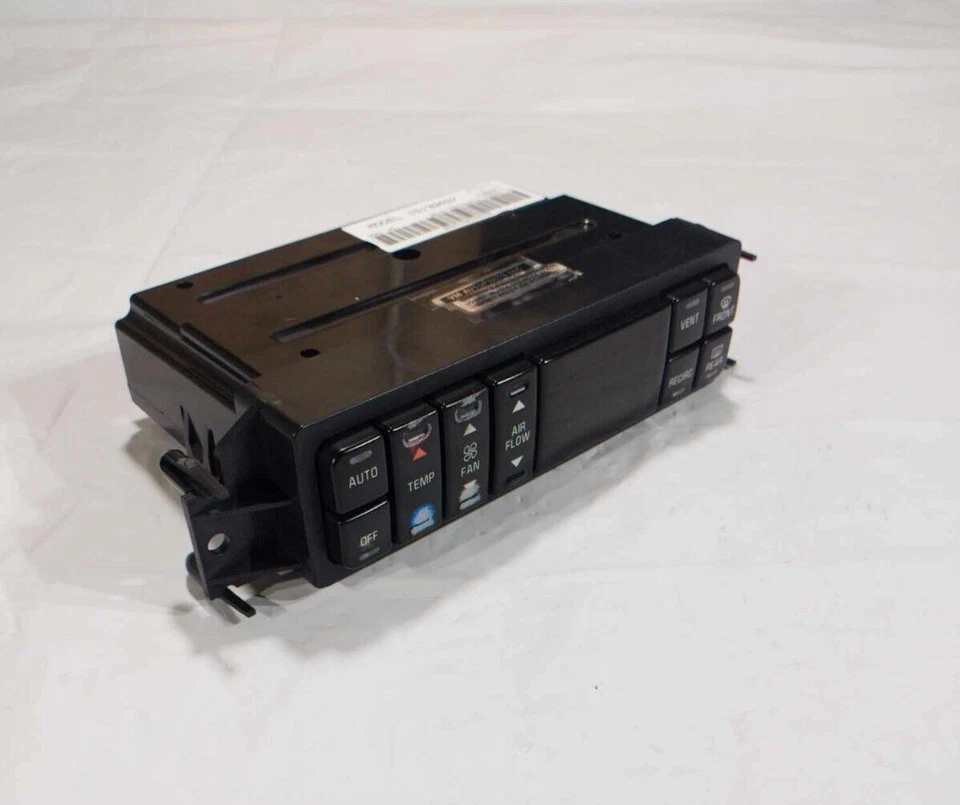2000-2005 Buick LeSabre Automatic Climate Control Heater Control HVAC 16236054 - Image 2 of 4