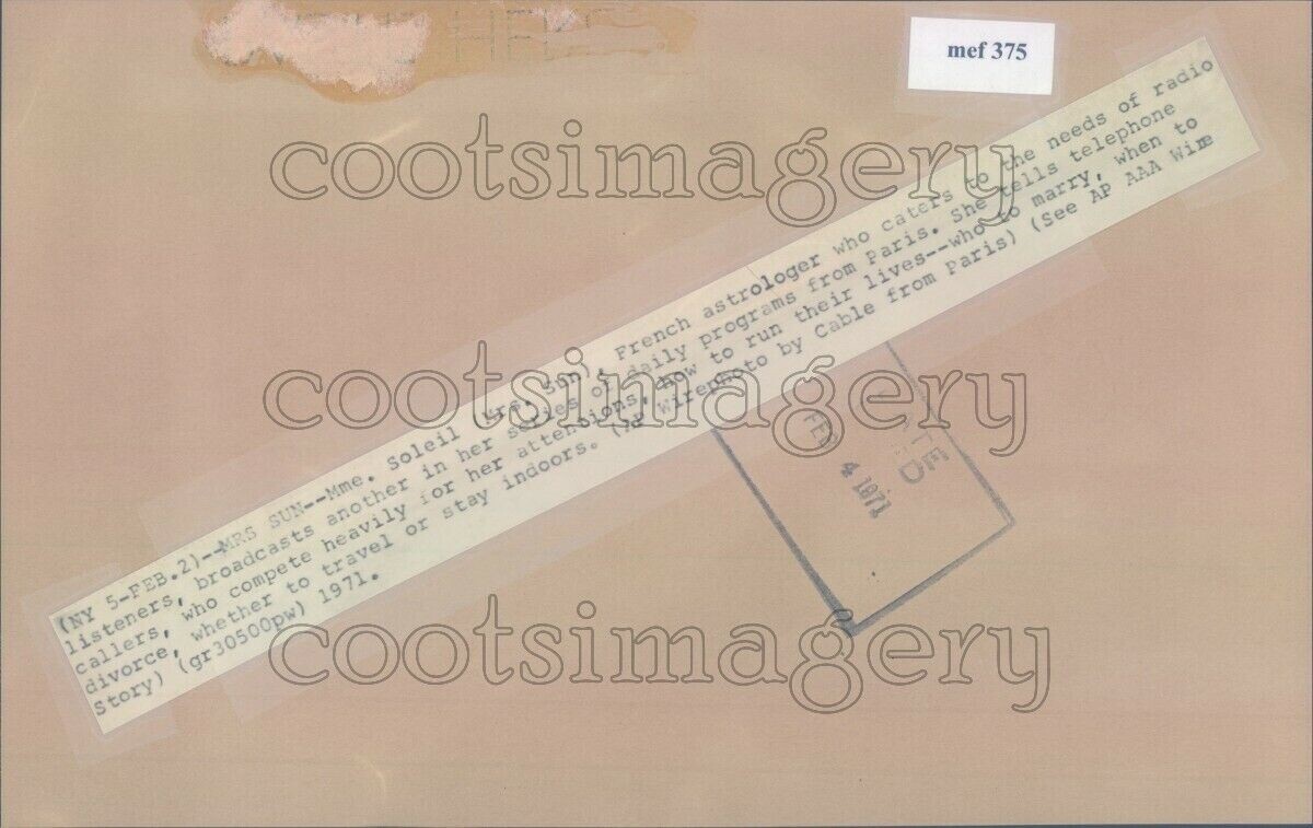 1971 Press Photo French Astrologer Madame Soleil Radio Show