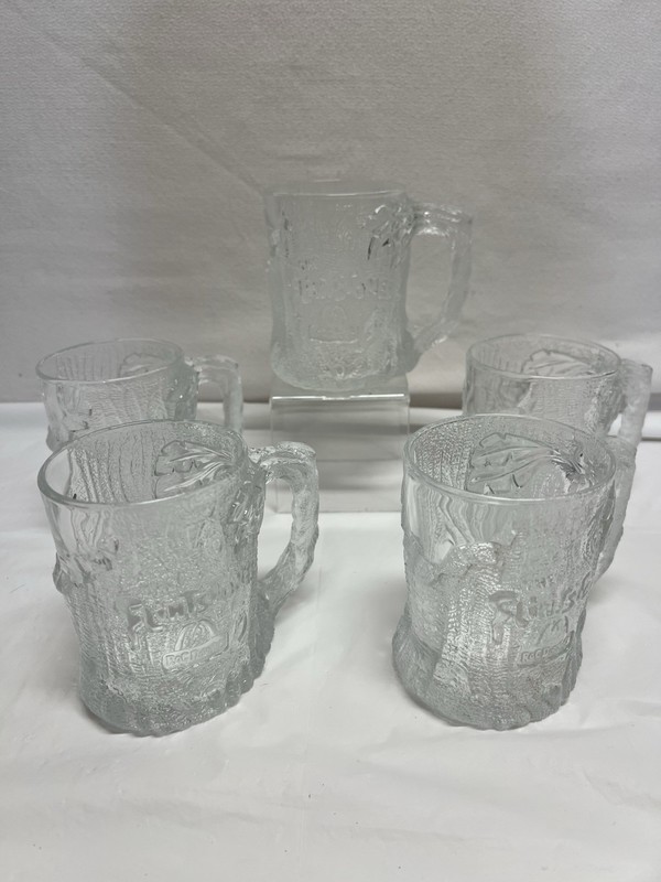 Set Of 5 Vintage 1993 McDonald's "TreeMendous" glass mug movie The Flintstones