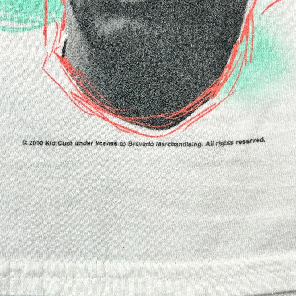 VINTAGE Kid Cudi Shirt Mens Medium White Rap Tee Streetwear Crewneck Graphic Y2K - Image 3 of 4