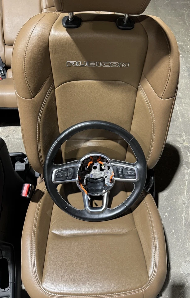 Jeep Wrangler Gladiator Rubicon 2019-2025 cuero asientos delanteros/traseros con consola Foto 2 de 3