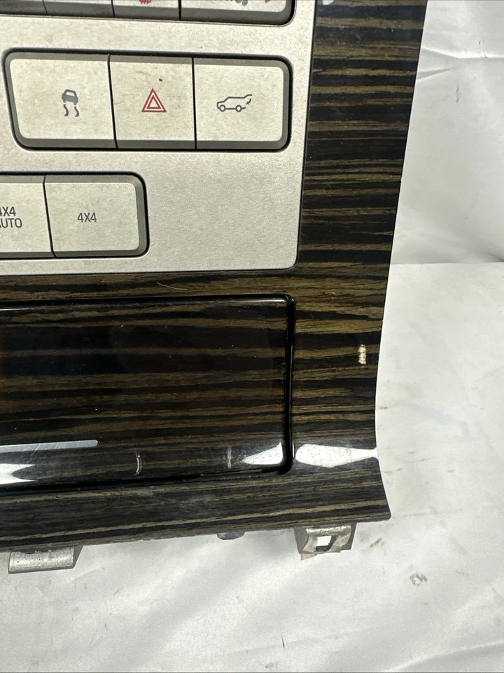 Panel bisel envolvente/control de clima/radio Lincoln Navigator 07-10 probado por fabricante de equipos originales Foto 3 de 4