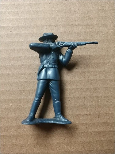 MARX 60m 7th CAVALRY PLAYSET TOY SOLDIER VINTAGE FORT APACHE DARK BLUE LONG COAT