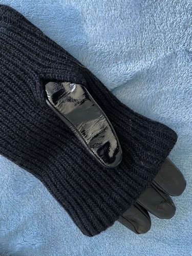 PRADA GLOVES - Picture 2 of 7