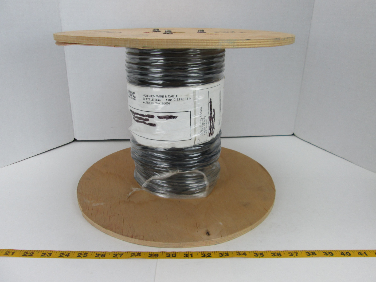 HWC 200 Feet Of 3 Wire 16AWG 1PR Shield Vinyl Nylon Tray Cable Part No 1118A CS2