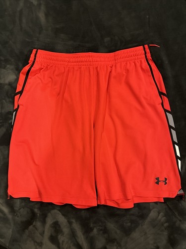 Under Armour Herren Sportshorts rot Größe 2xl