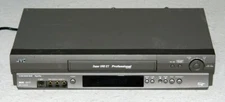 JVC SR-V101US SUPER VHS S-VHS ET PROFESSIONAL VCR WORK FOR VIDEO TRANSFER TO DVD