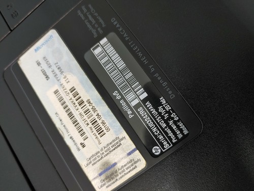 HP Pavilion DV5-2074DX 14"(Intel Core i3/4GB Ram/320GB - Picture 3 of 4
