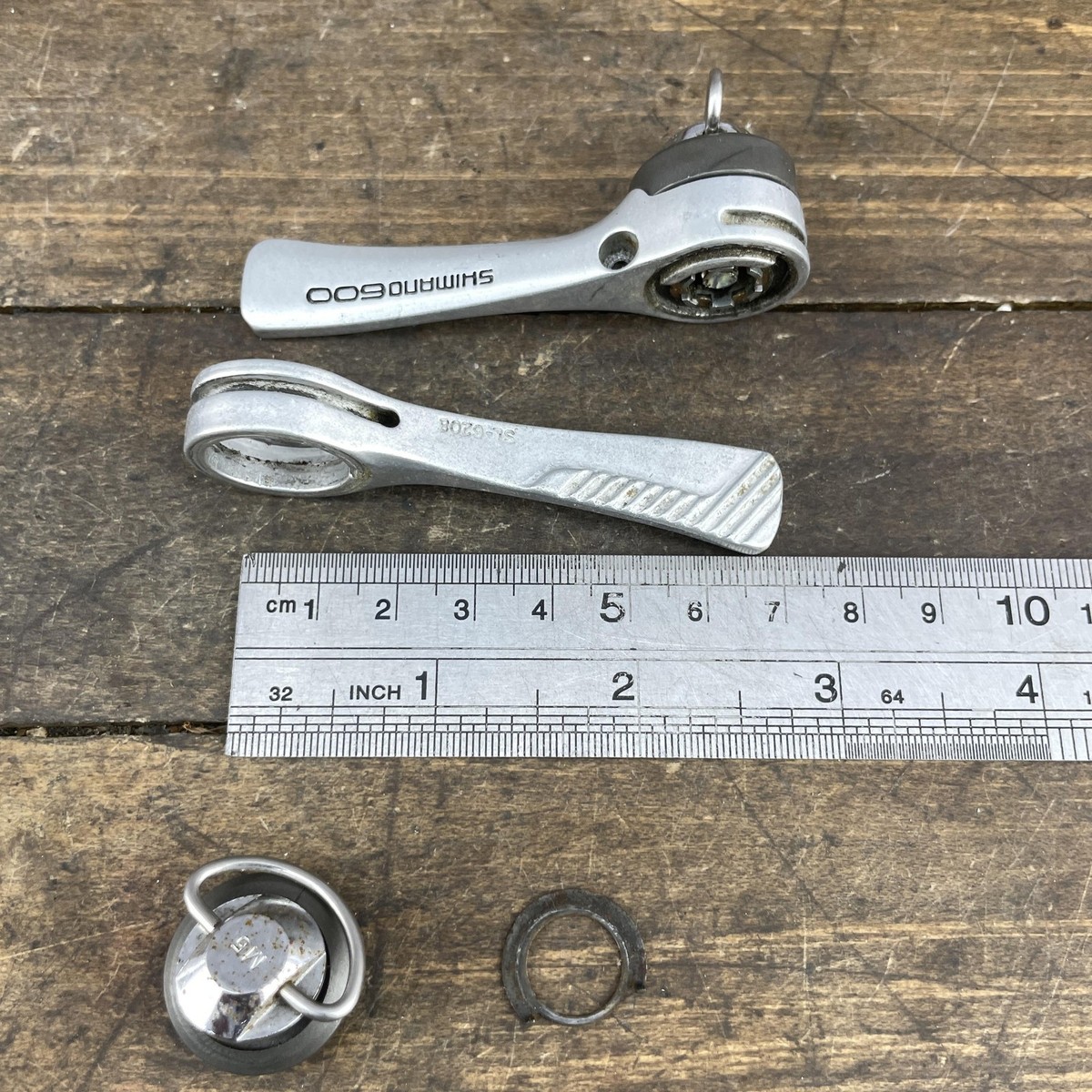 Vintage Shimano 600 SL-6208 Downtube Shifters 6-Speed SIS/Friction