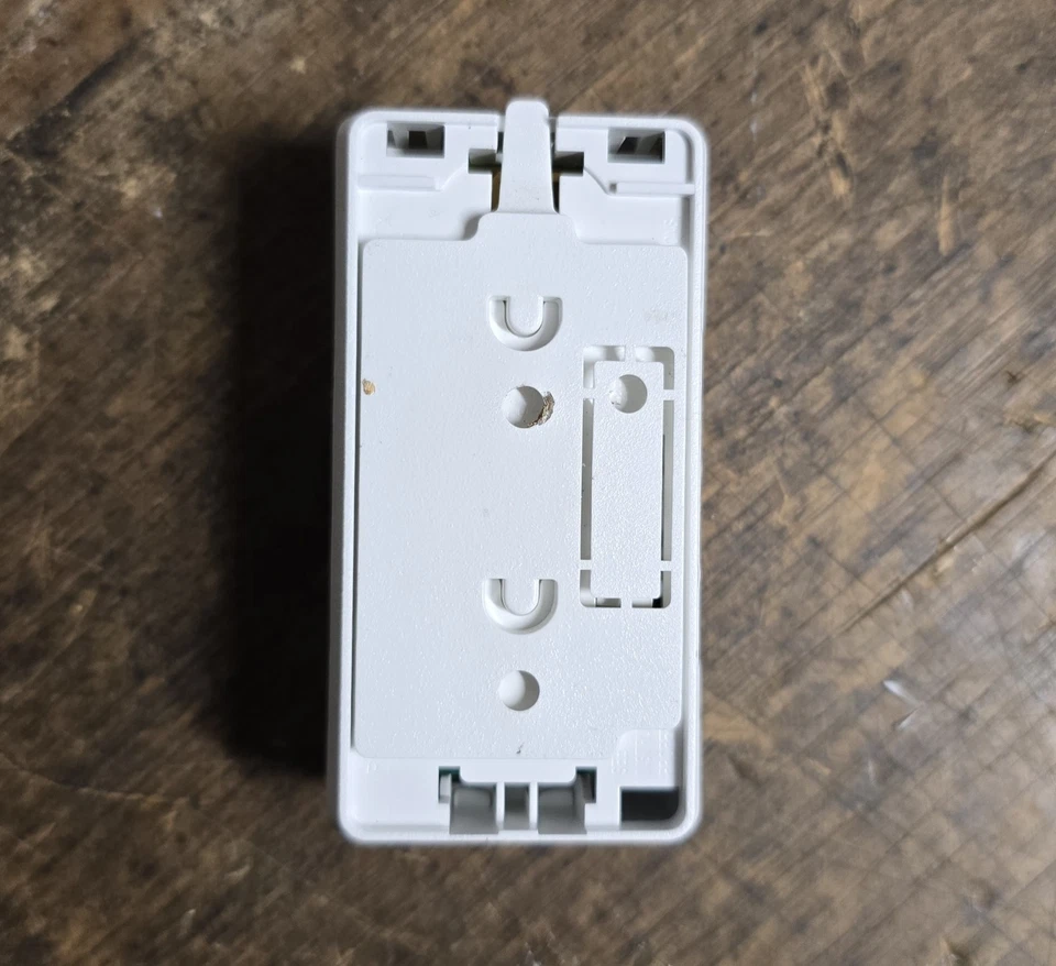 Honeywell Resideo SiXCTA - Sensor de porta/janela sem fio bidirecional ADT - Imagem 2 de 3