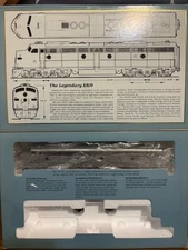 HO Proto 2000 Burlington E8/9 Powered Diesel Locomotive CB&Q #9941B, Preowned.