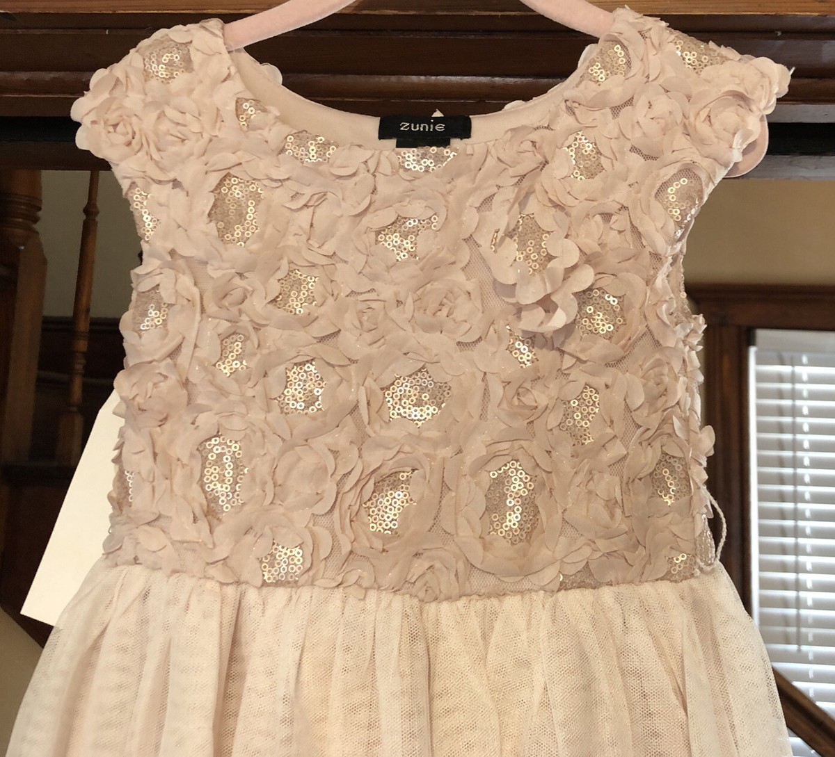 Zunie Toddler Girs Champagne Floral Tulle Dress Size 4 High Low Party Dress Zunie Toddler Girs Champagne Floral Tulle Dress Size 4 High Low Party Dress