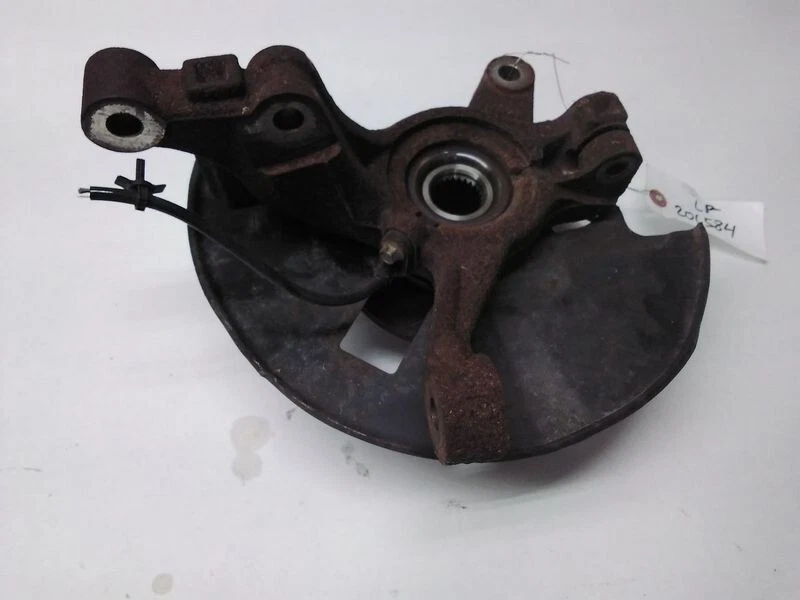 2011-2013 Ford Fiesta LH Driver Front Spindle Knuckle Assembly OEM W/o ABS - Image 2 of 4