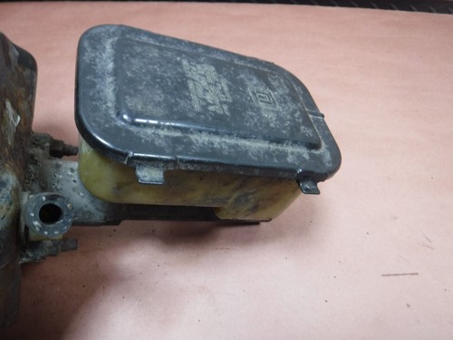 Jeep Wagoneer J10 1988 Power Brake Booster W/ Master Cylinder Factory OEM - Picture 7 of 7