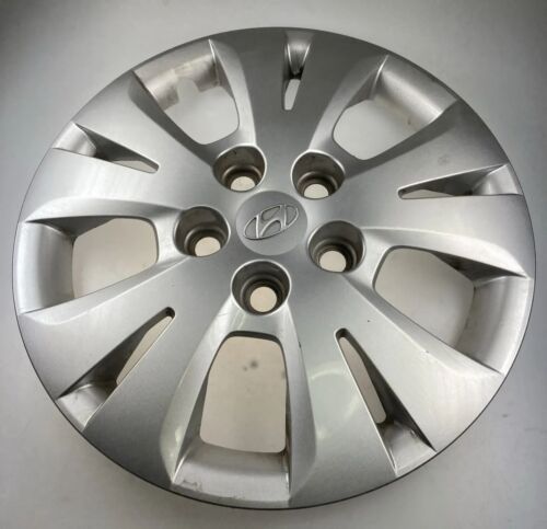 2* Original Hyundai 15 Inch Wheel Caps 529601K000