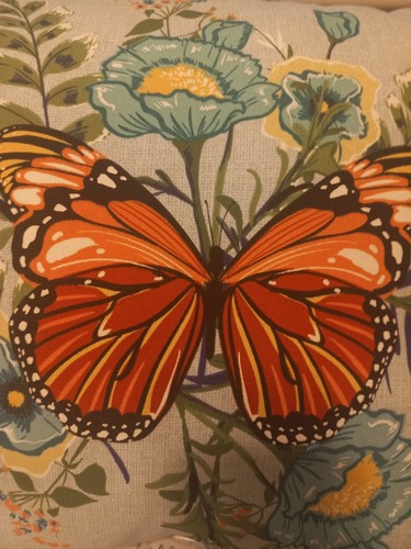 Hampton Bay Butterfly Boquet Indoor/Outdoor Throw Pillow 18×18" EUC Double Sided - Picture 2 of 7