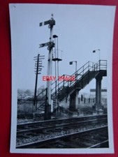 PHOTO  UNIDENTIFED SIGNAL GANTRY