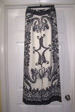 Fashion Nova Pants Wide Leg Back Zippered Size XS Black & White-Made USA