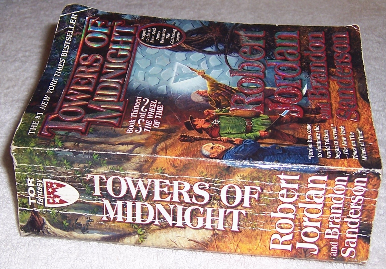 Towers of Midnight Wheel of Time, Book 13 by Robert Jordan pb Quantum