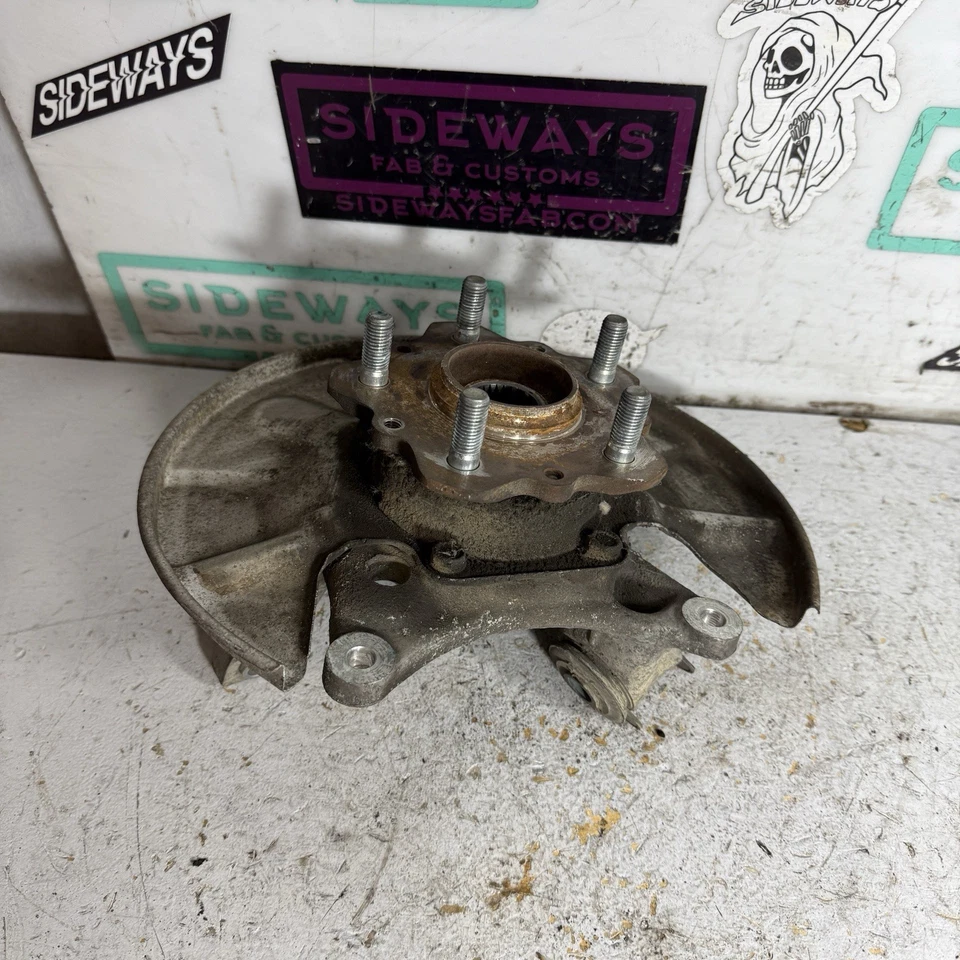 86-91 Mazda RX7 Left Rear Suspension Knuckle & 5 Lug Hub FC Upright Spindle - Image 3 of 4