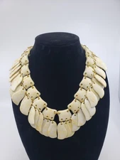 LELE SADOUGHI LUCITE & GOLDTONE COLLAR NECKLACE COLOR YELLOW & CREAM