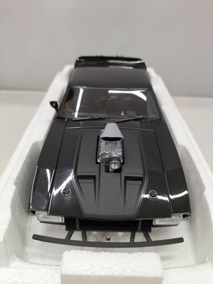 AUTO art. 1:18 マッドマックス2 インターセプター Amazon | AUTOart 1/18 マッドマックス 2 ザ・ロードウォリアー