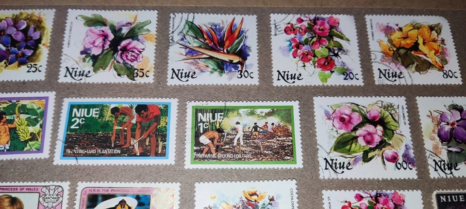 Niue 22 Stamp Lot – 1970s–80s Flowers, Taro & Banana, Royal Wedding Diana, Cave - Image 3 of 4