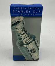 Stanley Cup Game Two Hockey Card Giveaway From Upper Deck 12